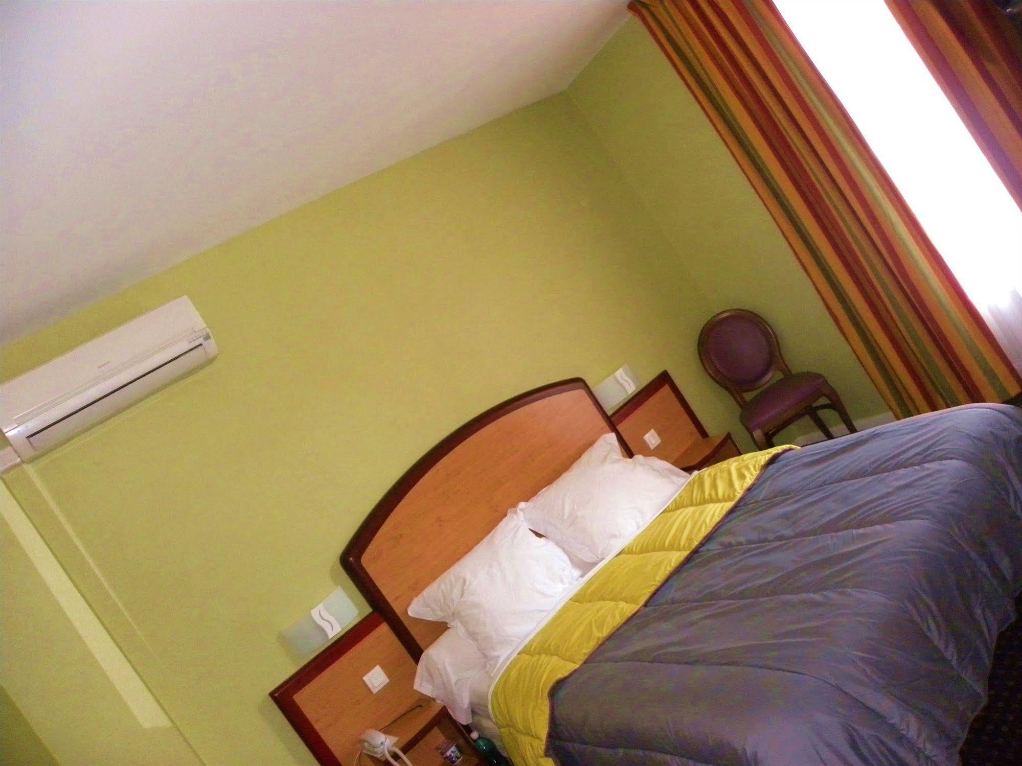 Hotel Ursula Cambo-les-Bains Eksteriør billede